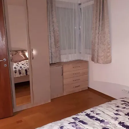 D&m 1 Apartment Selce